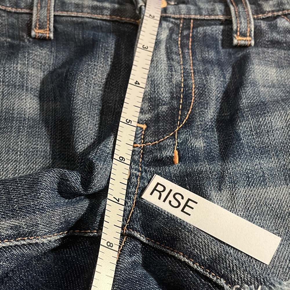 7 For All Mankind Blue Jean Shorts with zipper front pockets Sz 26💚 - Picture 11 of 12